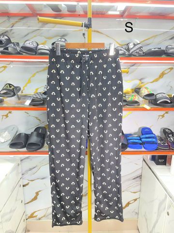 Quần Dài Thun True Religion Đen Chữ Kem - New - MP1416TRTJ