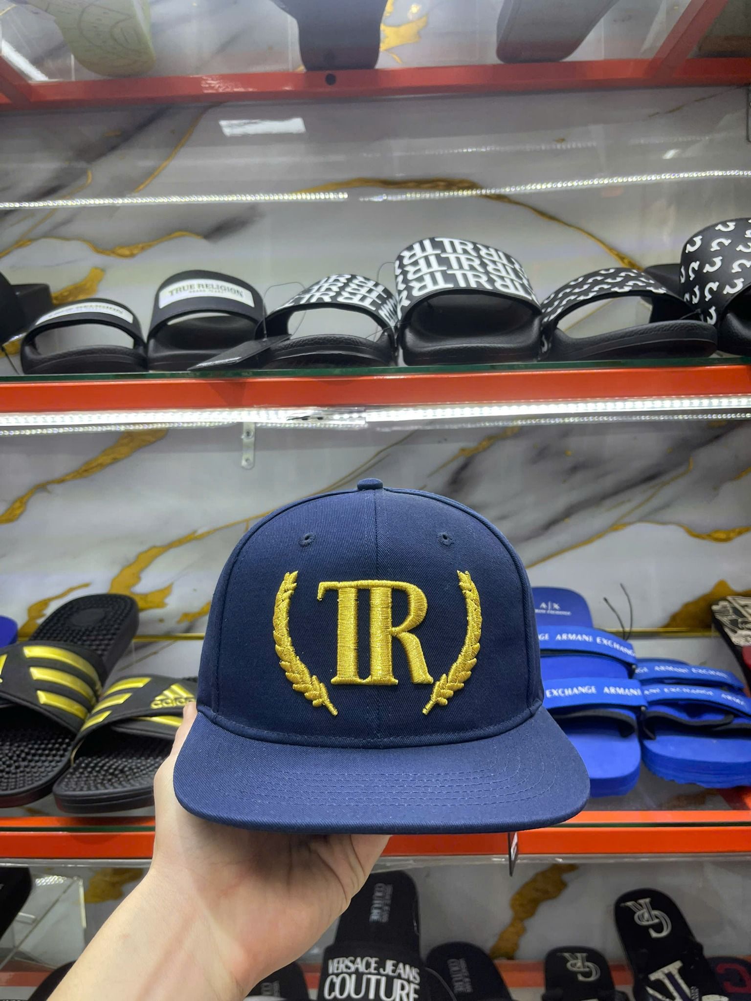 Nón True Religion Xanh Navy Thêu Chữ Vàng - New - TR2925