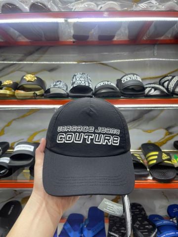 Nón Versace Đen Chữ Trắng Đen Couture - New - 76GAZK41