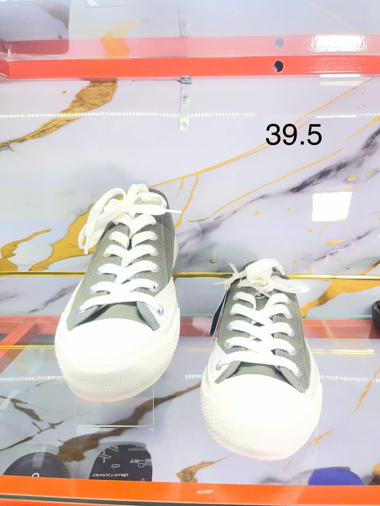 Giày Lacoste Xanh Rêu Đơn Giản - New - 47CMA0006