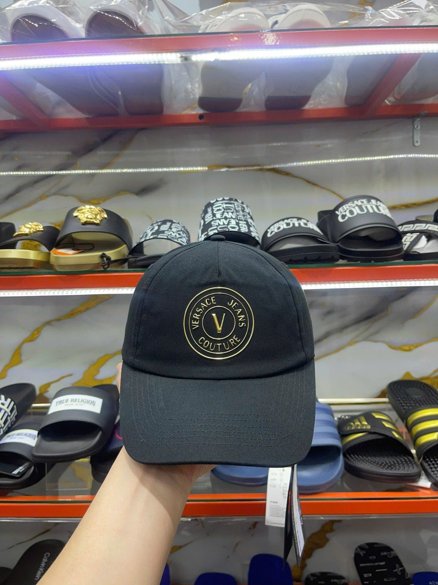 Nón Versace Xanh Đen Logo Tròn Vàng - New - 75GAZK26