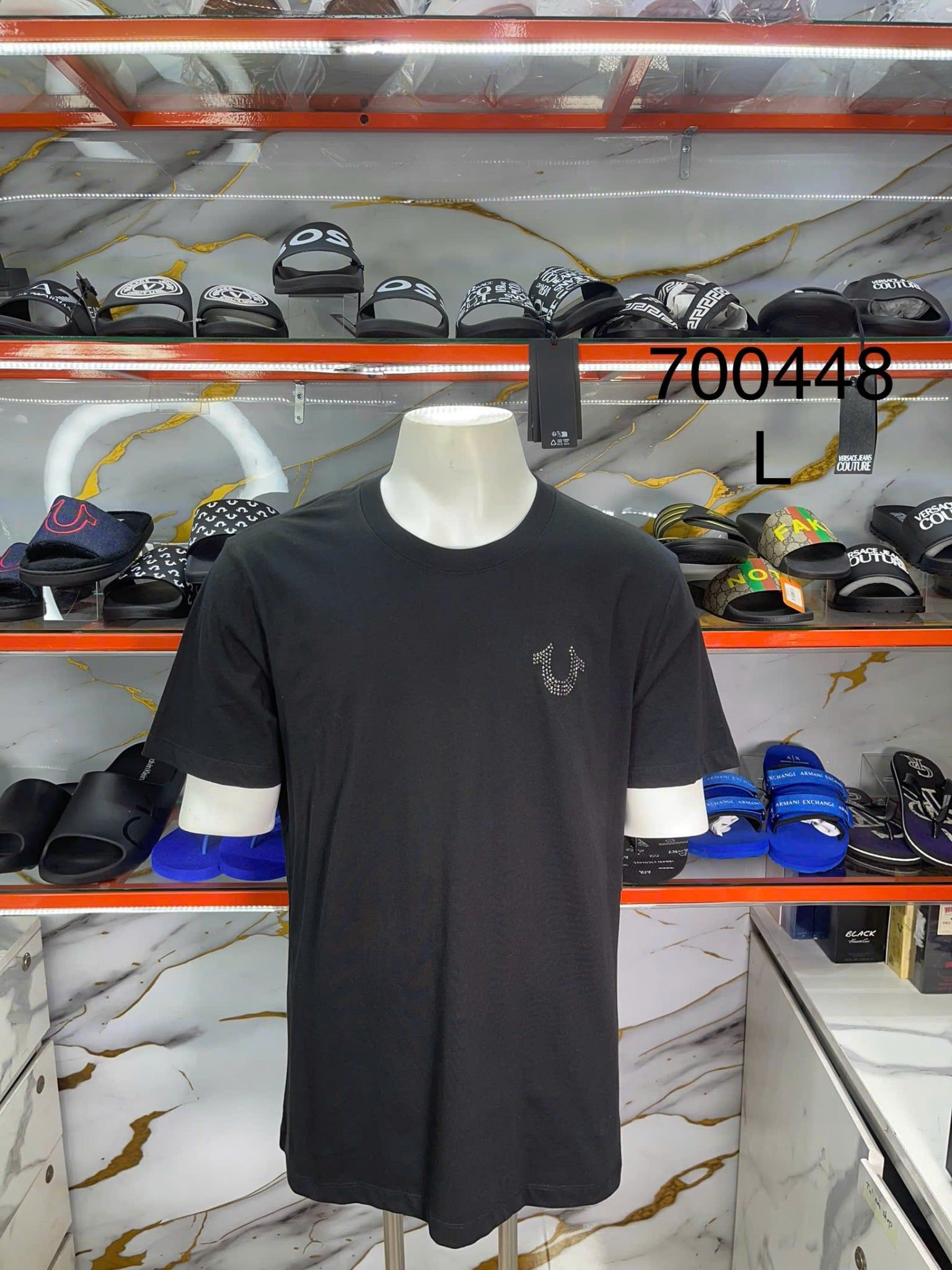 Áo Thun True Religion Đen Đính Hạt Cườm - New - 700448