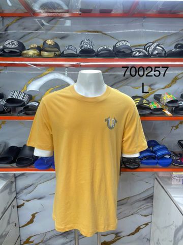 Áo Thun True Religion Vàng Chữ Xám - New - 700257