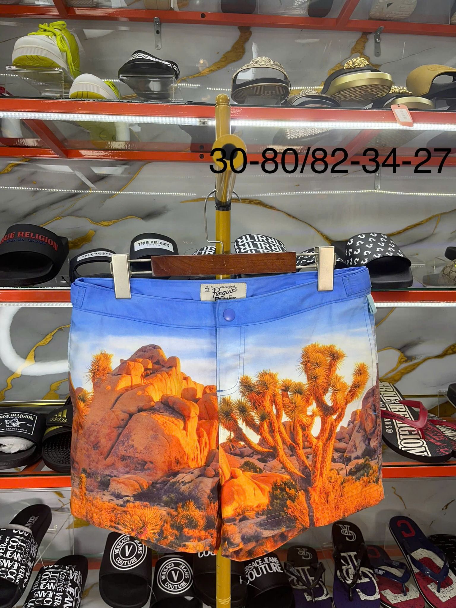 Quần Short Penguin Xanh Hoa Vàng - Like New - PE3278398