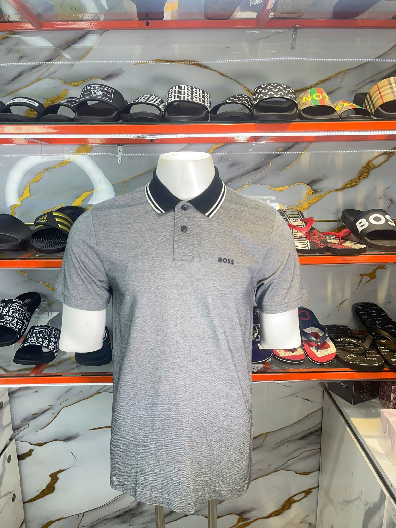 Áo Polo Hugo Boss Xám Tiêu Cổ Đen Viền Trắng - New - 50507814 - PB01