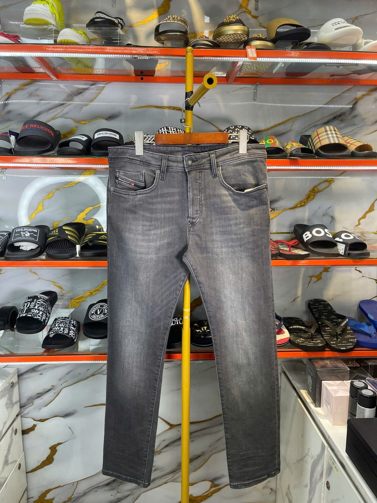 Quần Dài Jeans Diesel Xám Đen Industry Buster - New - GA25594