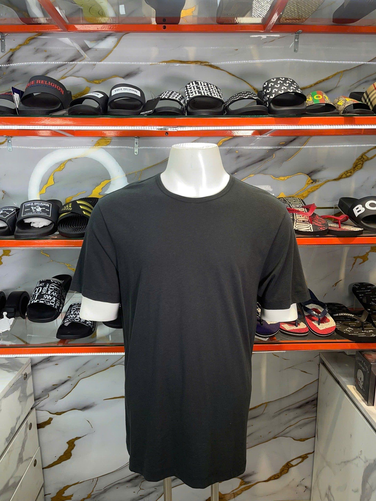 Áo Thun Theory Đen Trơn - New - M0394516