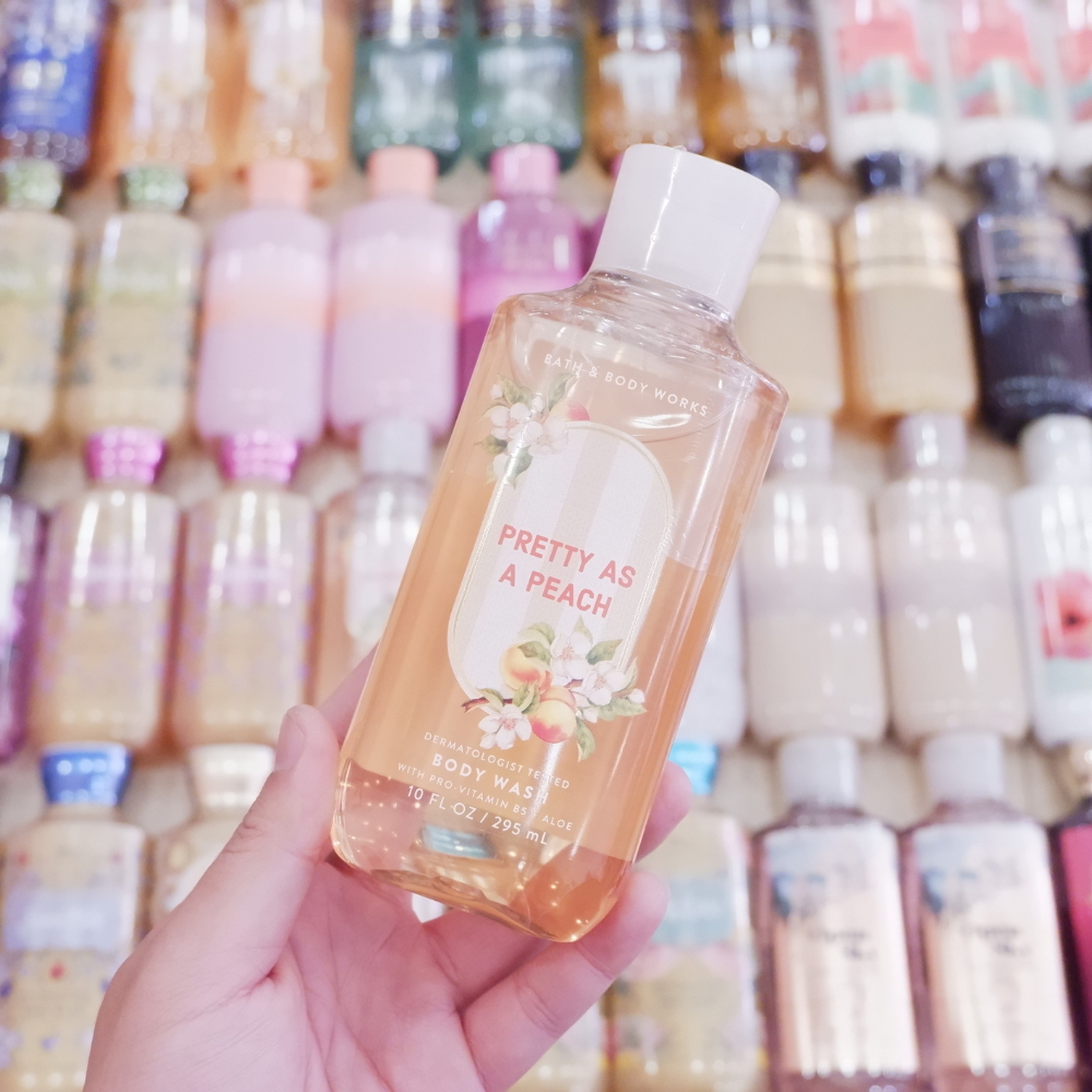 Sữa Tắm Bath & Body Works With Pro-Vitamin B5+Aloe Body Wash 295ml