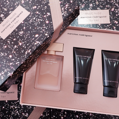 Set Nước Hoa Nữ Narciso Rodriguez Musc Nude For Her (EDP 50ml + Shower gel 50ml + Body Lotion 50ml)