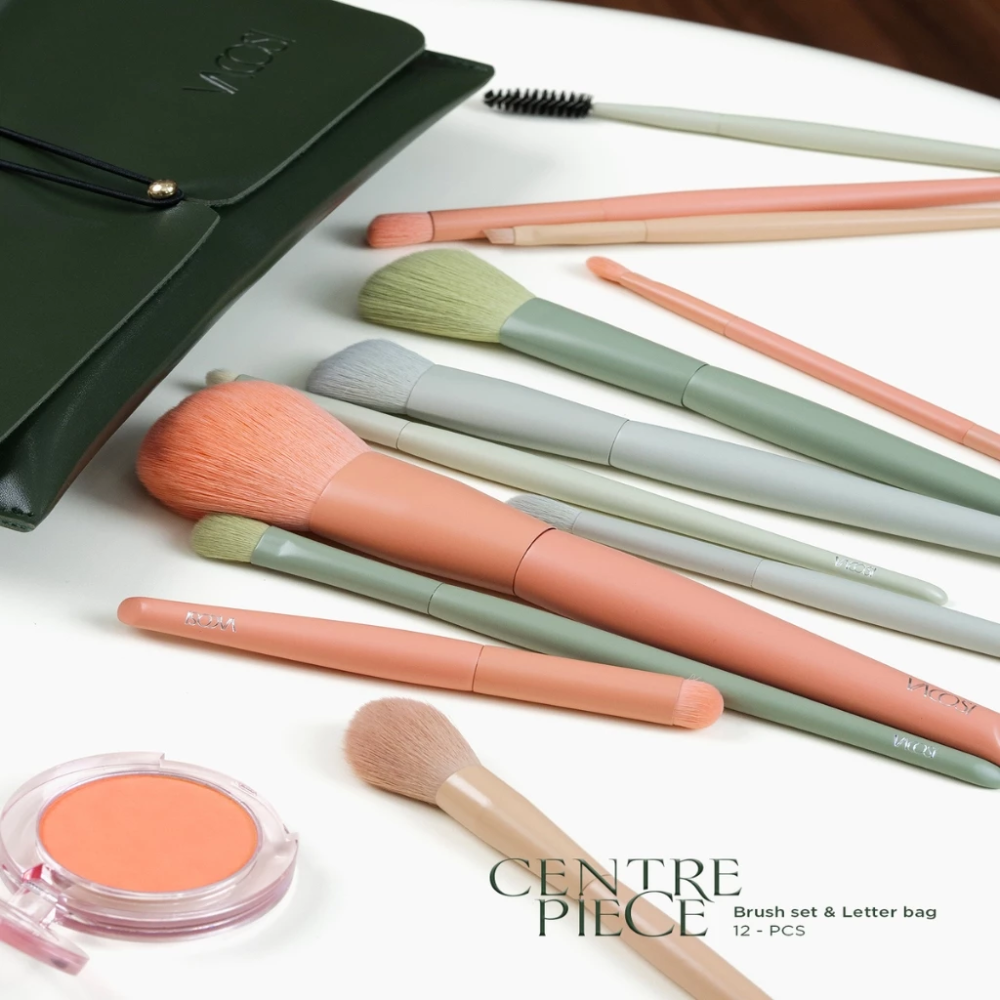Bộ Cọ Trang Điểm 12 Cây Vacosi Kèm Ví Xanh Rêu BC35 Centrepiece Brush Set