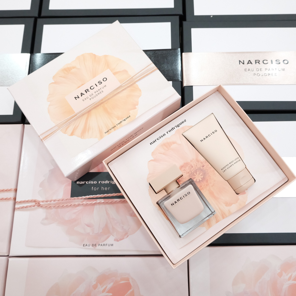 Set Nước Hoa Nữ Narciso Poudree Eau De Parfum (EDP 50ml + Body Lotion 50ml)