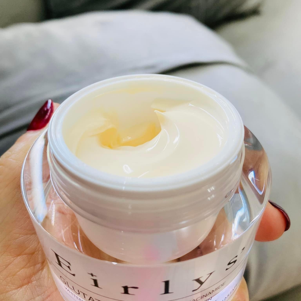 Kem Dưỡng Cấp Ẩm Nâng Tone Da Ban Ngày Eirlys' Glutathione Whitening Tone Up Cream Plus 50ml