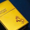 Bật lửa  Zippo Ngựa mạ vàng 18k chào năm mới 2026