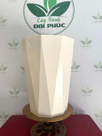 Chậu Nhựa Kim Cương Đá Trắng Đen 30x40cm – Sang Trọng, Bền Đẹp, Phù Hợp Mọi Không Gian