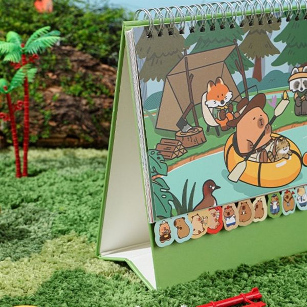  Lịch để bàn Capybara cắm trại 