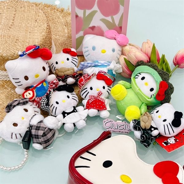  Móc khoá Hello Kitty súp lơ 