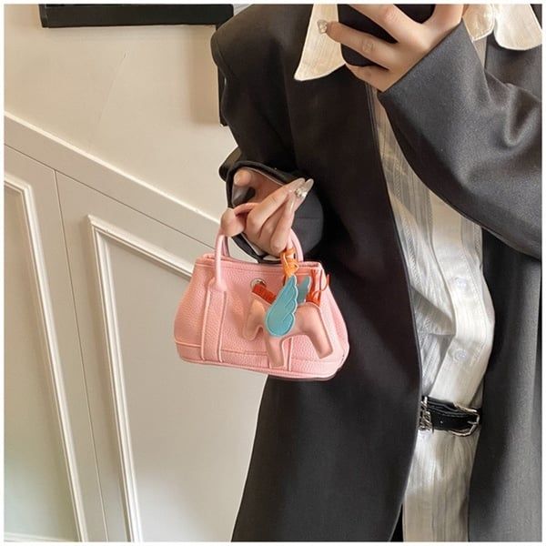  Túi da mini đeo chéo charm ngựa 