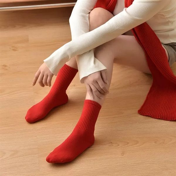  Tất đỏ tron bo cổ Tong Chuang 