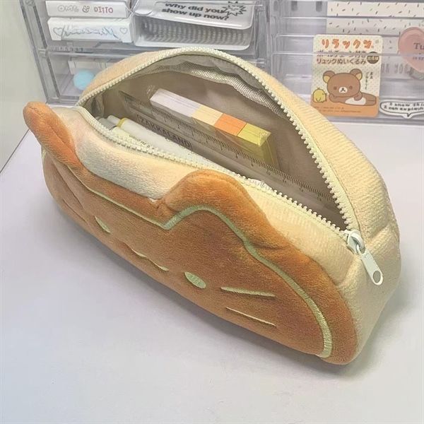  Hộp bút bông mèo bánh nướng 