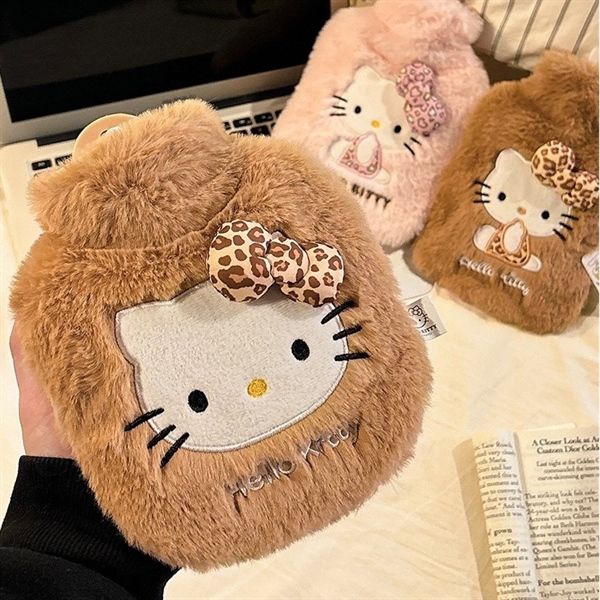  Túi chườm Hello Kitty nơ da báo 400ml 