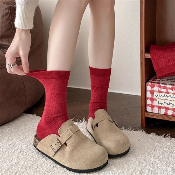  Tất Tom's family tone đỏ hình nổi nhí 