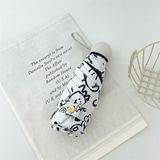  Ô hình vẽ trắng đen 