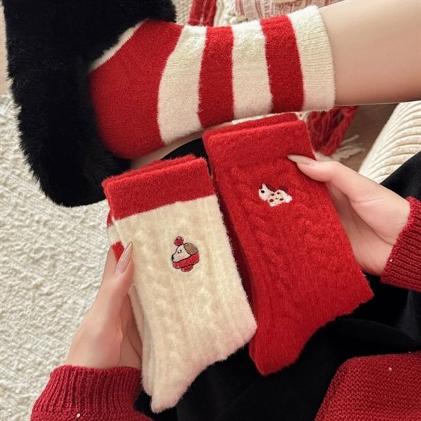  Tất Mekki len tone đỏ 