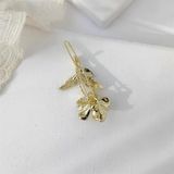  Kẹp tóc cành hoa trắng 