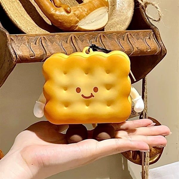  Ví móc khoá bánh Q UNCLE 