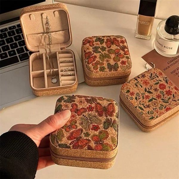  Hộp đựng trang sức vuông vintage 10cm 