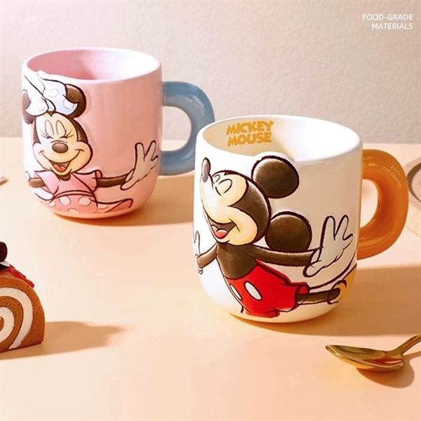  Cốc sứ Mickey quai béo 650ml 