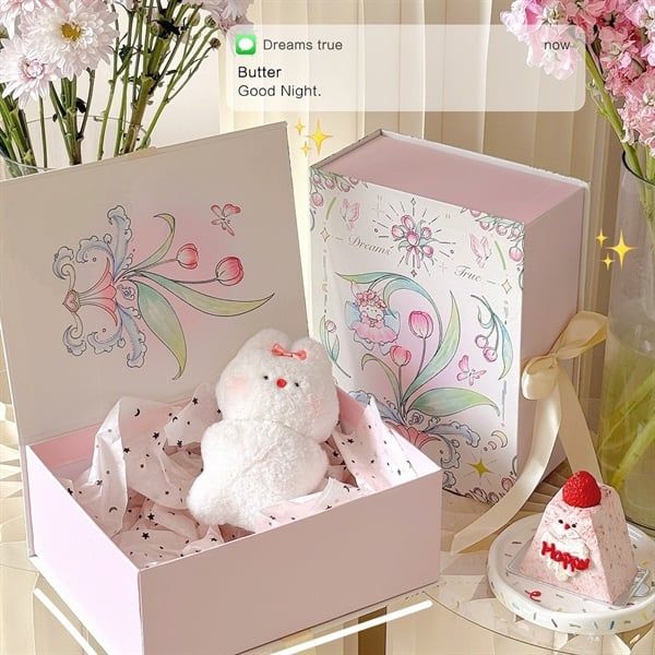  Hộp quà cứng thỏ hoa tulip 26x20x10cm 