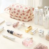  Túi đựng mỹ phẩm hình nhí 2 tầng 