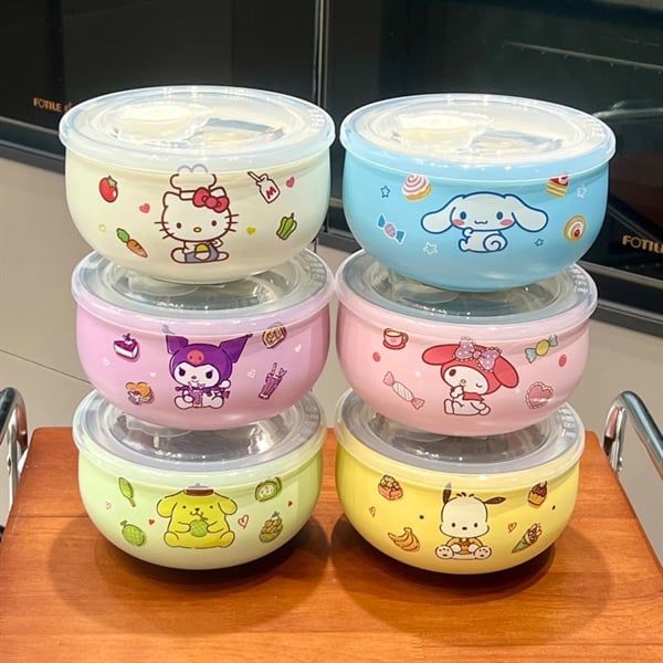  Bát giữ nhiệt Sanrio nắp hút chân không 