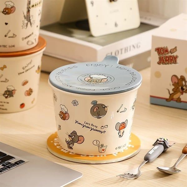  Bát tô ăn mì Tom&Jerry có nắp 1100ml 