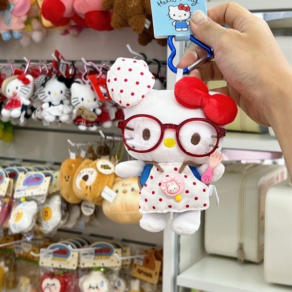  Móc khoá Hello Kitty đeo kính đầu bếp chấm bi 