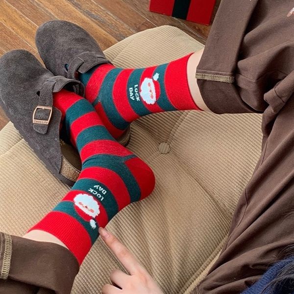  Tất Giáng Sinh bo cổ + hộp tam giác 