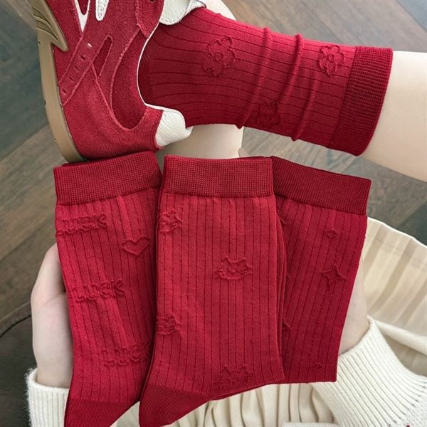  Tất Tom's family tone đỏ hình nổi nhí 