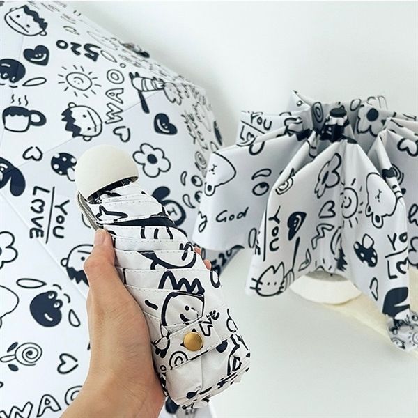  Ô hình vẽ trắng đen 