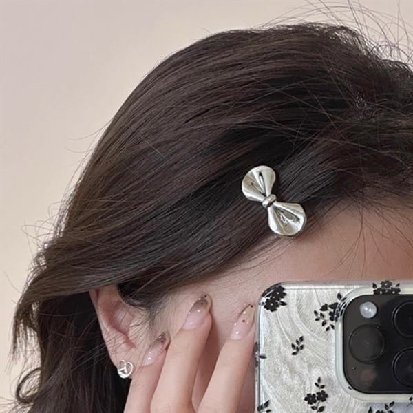  Kẹp tóc nơ bạc mini 