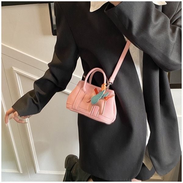  Túi da mini đeo chéo charm ngựa 