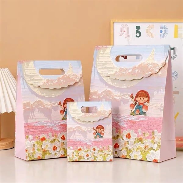  Túi quà gập miệng sơn dầu bé gái 