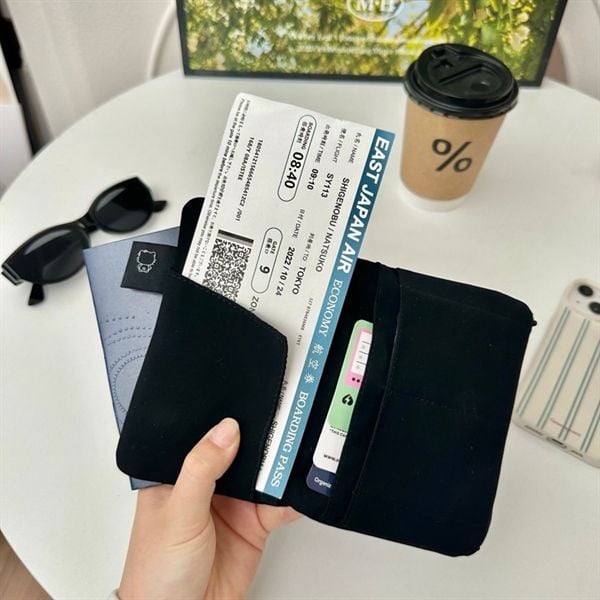  Ví bọc hộ chiếu Hello Kitty vải nhung 