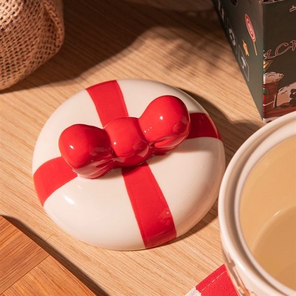  Cốc sứ bé gái váy đỏ nắp nơ 400ml 