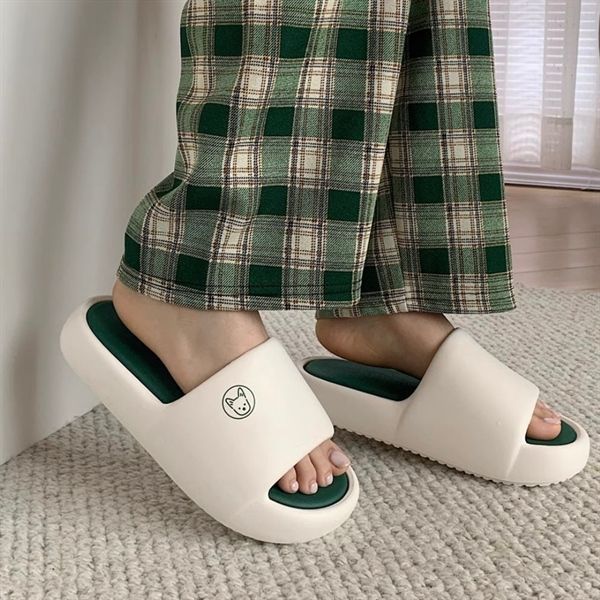  Dép quai ngang xanh trắng logo cún 