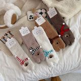  Tất bông Wennie Oni gấu quàng khăn 