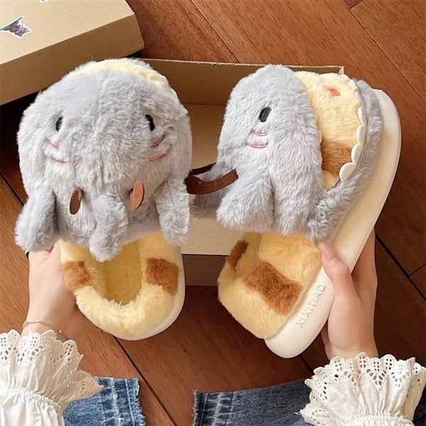  Dép lông ong cá mập 