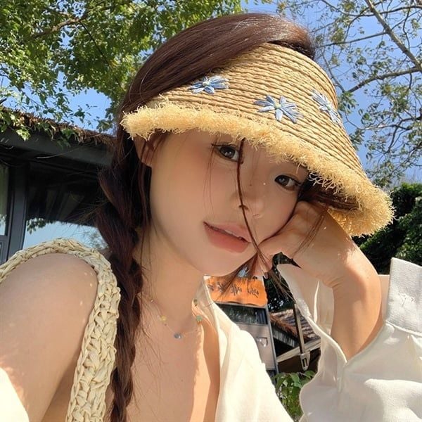  Mũ cói rộng vành nửa đầu 5 bông hoa 