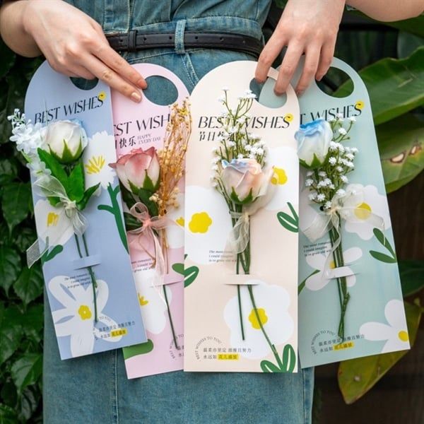  Bìa kẹp hoa quai xách 