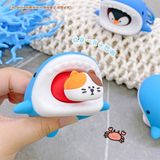  Móc khoá cá mập ăn thú 
